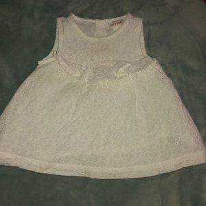 Two dresses for girls size 3months.
